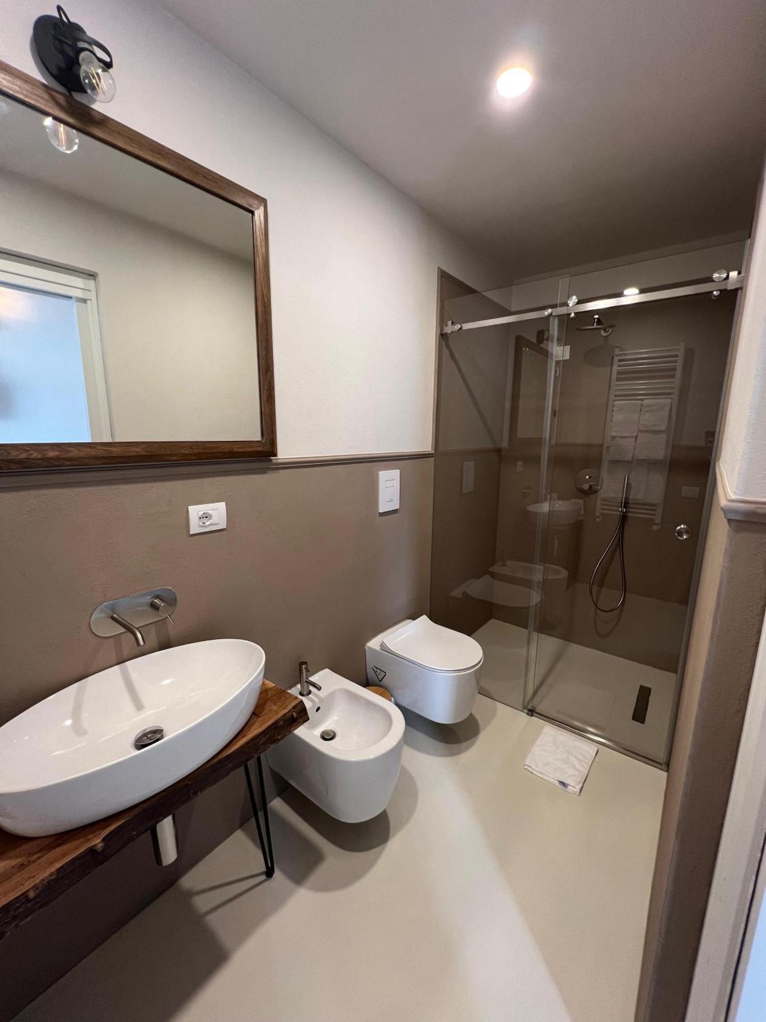 ベルナルダ La Carrera Bed & Breakfast エクステリア 写真